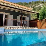 Dimarion Villa