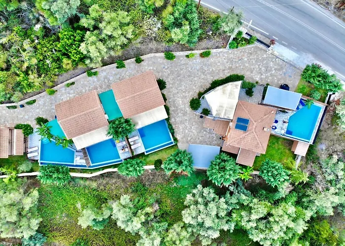 Dimarion Villa *