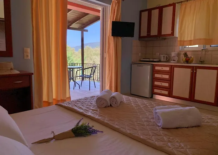 Dimarion * Áyios Nikítas